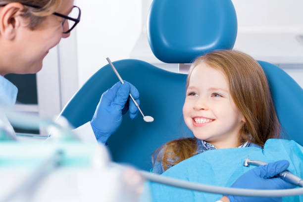 Best Root Canal Treatment  in Round Lake, IL