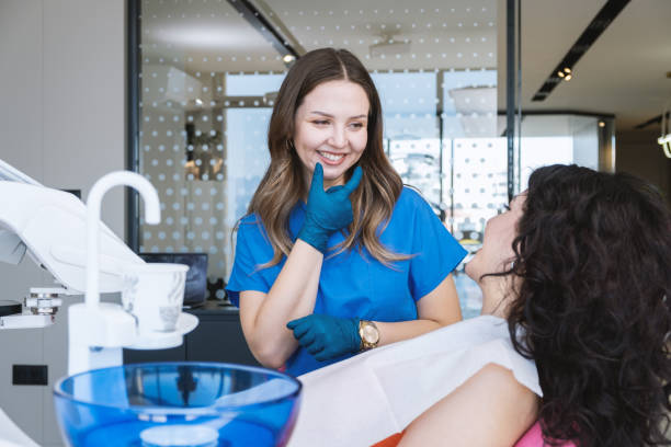 Best Teeth Whitening  in Round Lake, IL
